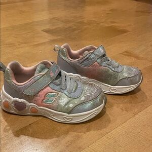 Skechers Kids' Sparkly Gray and Pink Sneakers